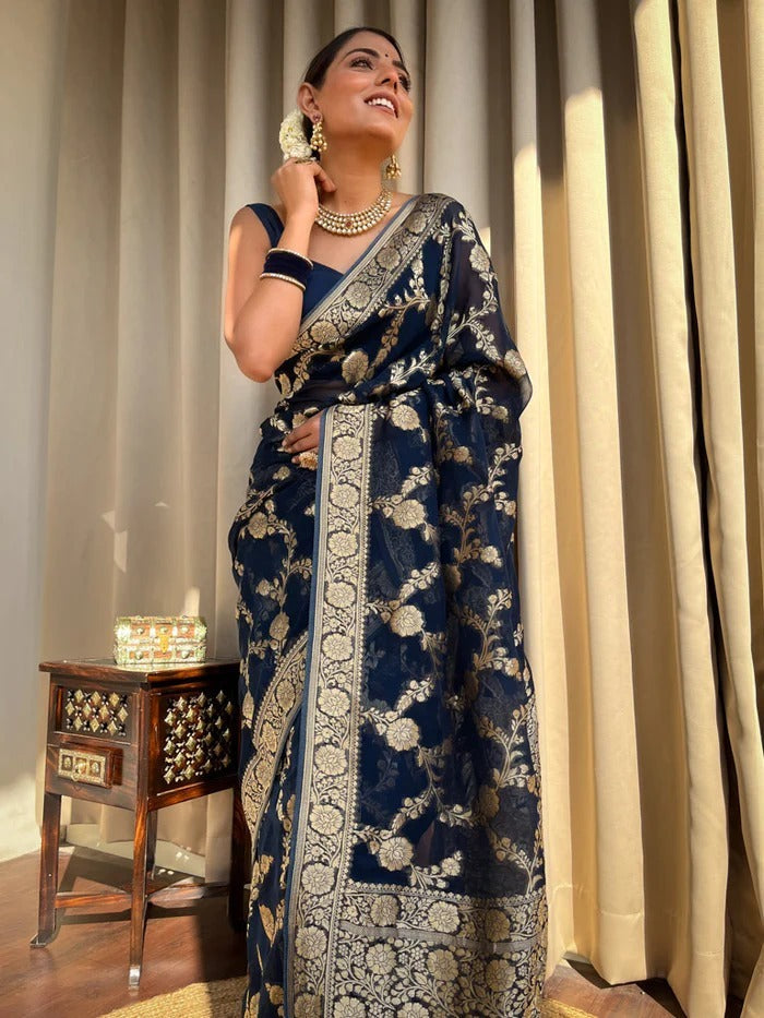 Mirmaya Classy Navy Blue Soft Silk Saree With Arresting Blouse Piece
