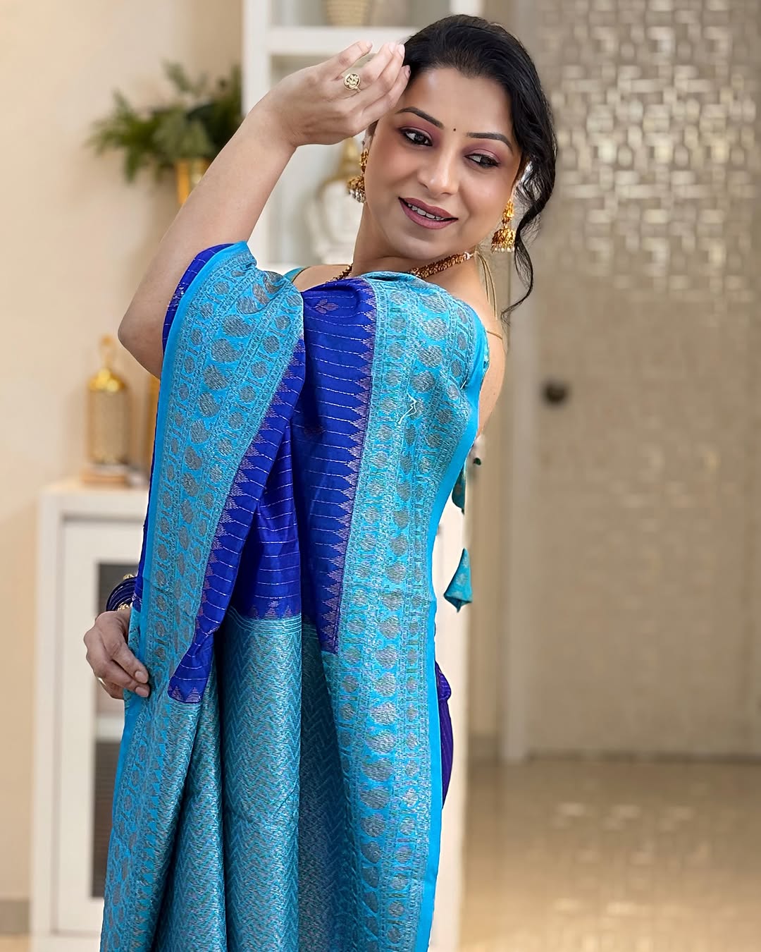 Mirmaya Skinny Blue Soft Silk Saree With Designer Blouse Piece